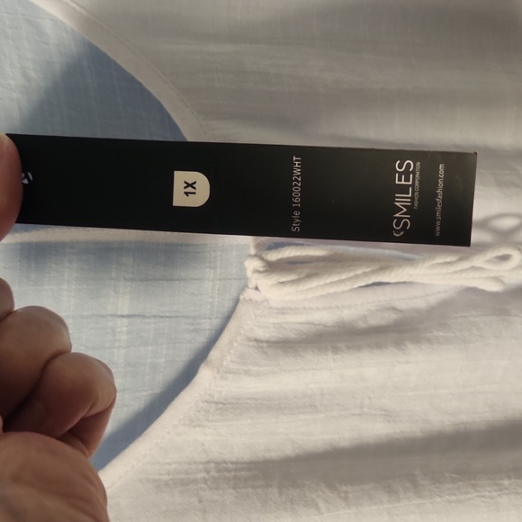 Unique Spectrum  1 X sheer white blouse - Picture 4 of 4